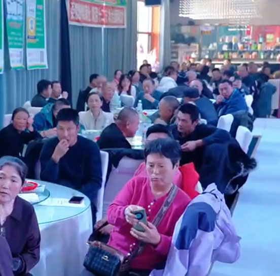 雨禾種業(yè) 走進(jìn)前進(jìn)農(nóng)場(chǎng) 農(nóng)戶(hù)分享短視頻